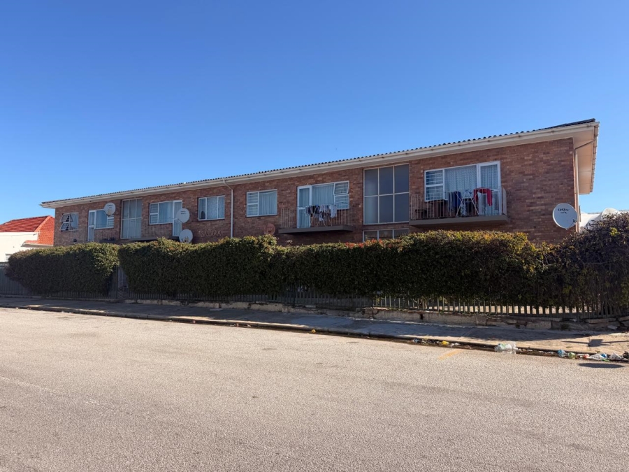 16 Bedroom Property for Sale in North End Eastern Cape